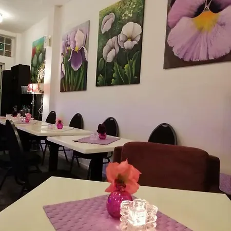 Art Galerie Bed and breakfast Eygelshoven