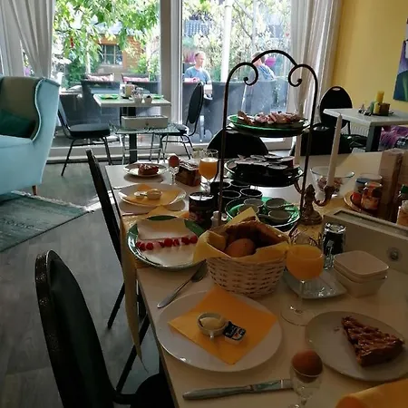 Bed & Breakfast Art Galerie